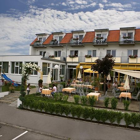 Hotel & Restaurant Seehof Подерсдорф-ам-Зе Экстерьер фото